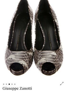 Giuseppe Zanotti Gray & White Snakeskin Peep-Toe Heels